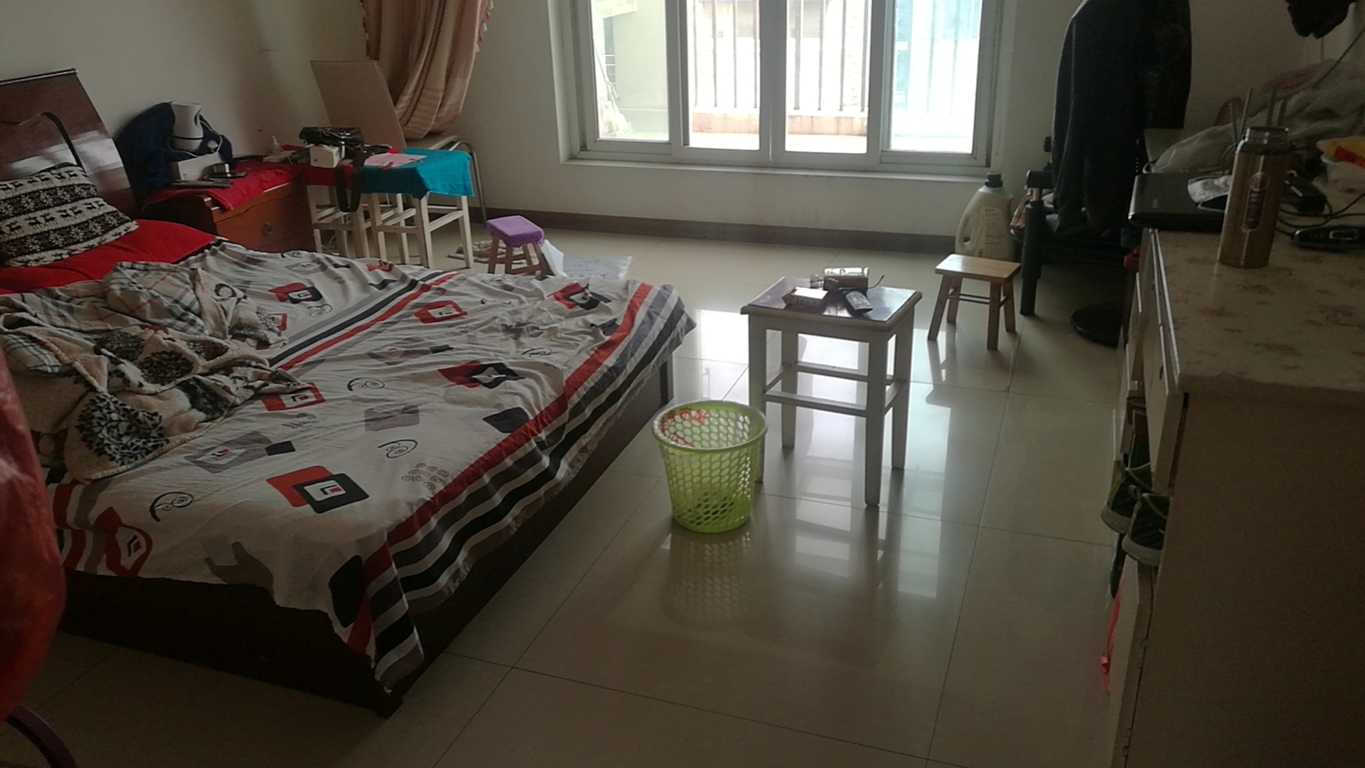 ad9922e019db46f18d30221dd374d32c.jpg