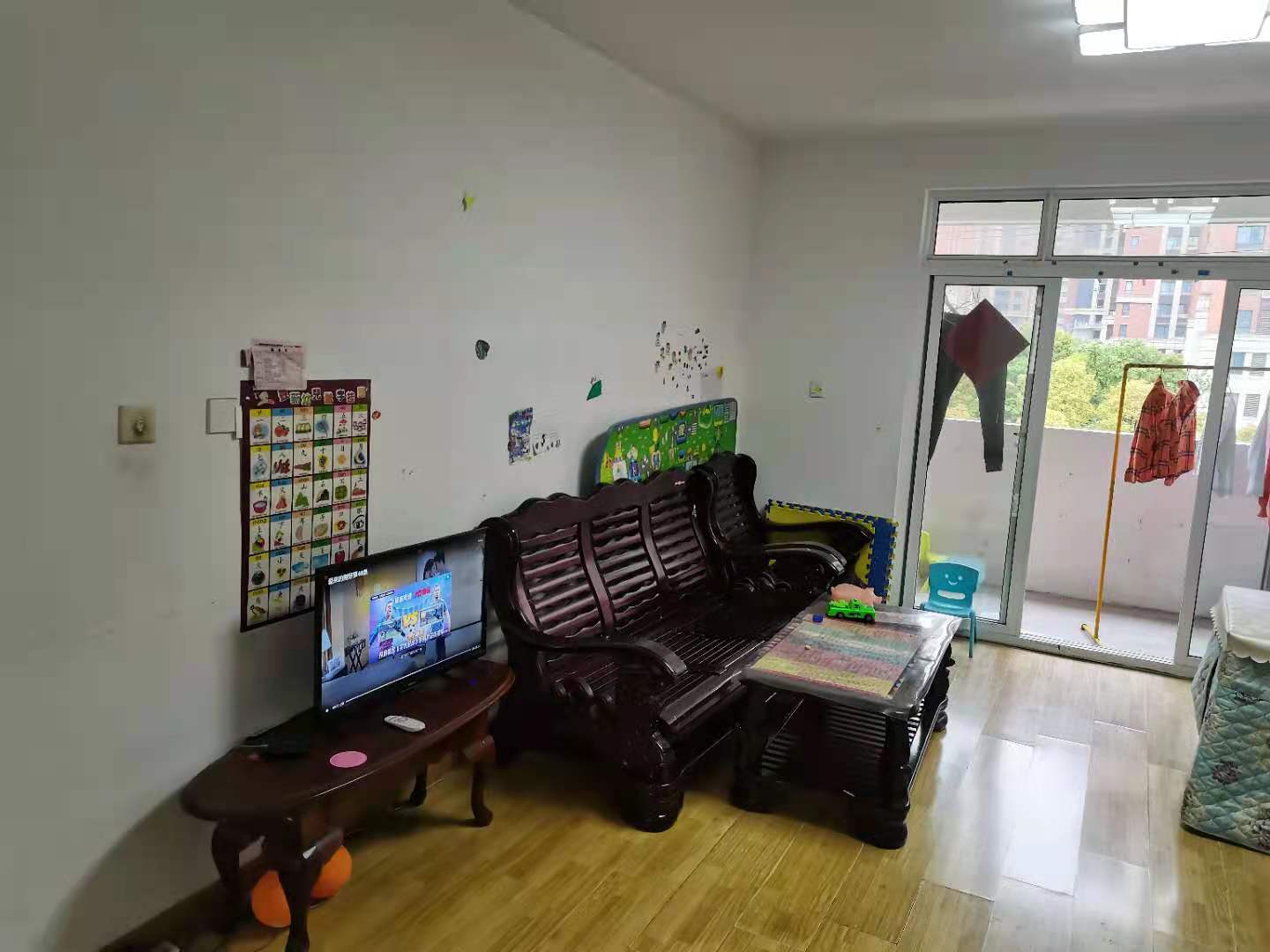 348596133d874e50b3757e64b2b8e1b9.jpg